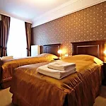 Fajkier Hotel 3*