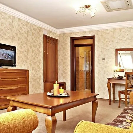 Fajkier Hotel 3*