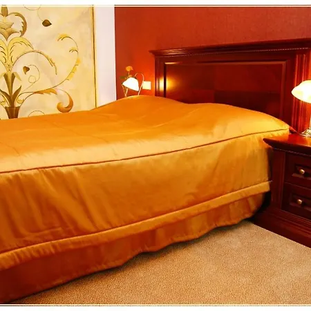 Fajkier كروتشيسته