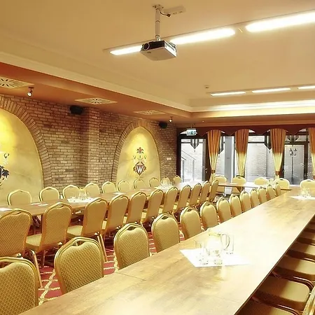 Fajkier كروتشيسته