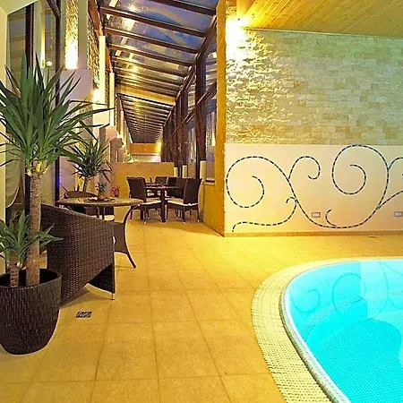 Fajkier Hotel